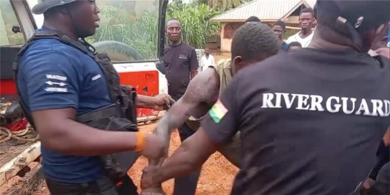 River Guards arrest 1 galamseyer, 7 others bolt at Dawurapong