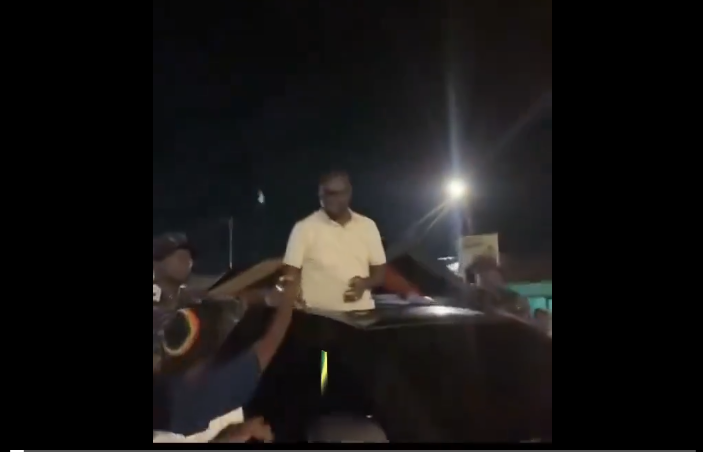 Watch Finance Minister receives a hero’s welcome home