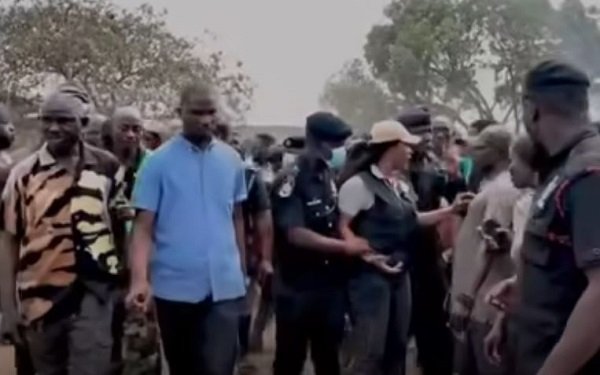 Watch chaotic scenes as Tema residents almost attack Mayor Ebi Bright