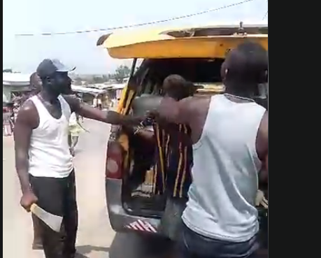 Watch the violent Winneba youth clash that left one dead and several injured