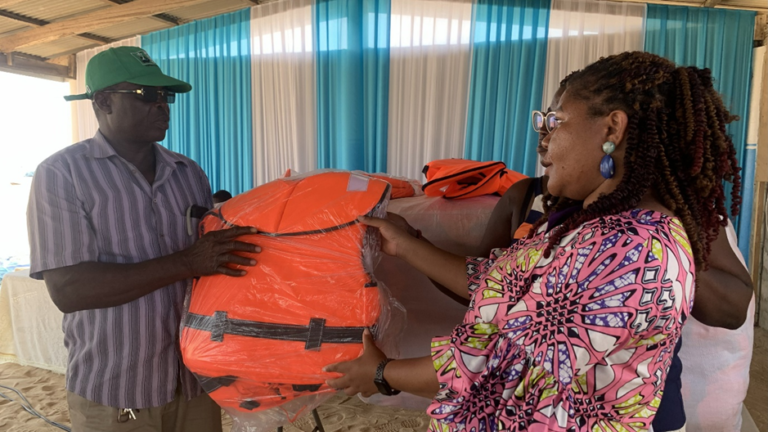 Fisherfolk Sustainability Network (FSN) Donates Life Jackets to Coastal Communities