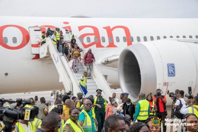 First batch of 297 Ghanaians who arrived at the Accra International Airport