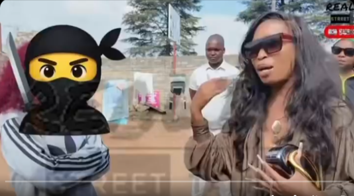 South African activist identified as Queen Vee and her team have once again accosted yet another Ghanaian
