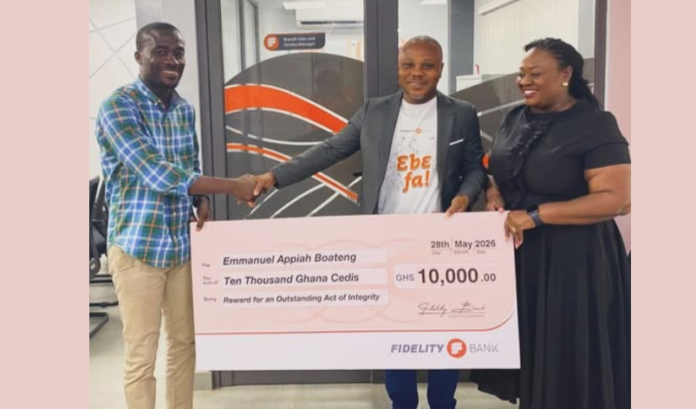 Fidelity Bank rewards man with GH¢10,000 after he returned money found at the ATM