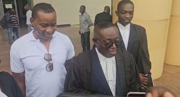 Lawyer Andy Appiah-Kubi and Wontumi