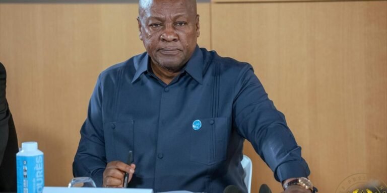 Mahama gov’t sitting on explosive pay rise report for Article 71 office holders – Broadcaster alleges